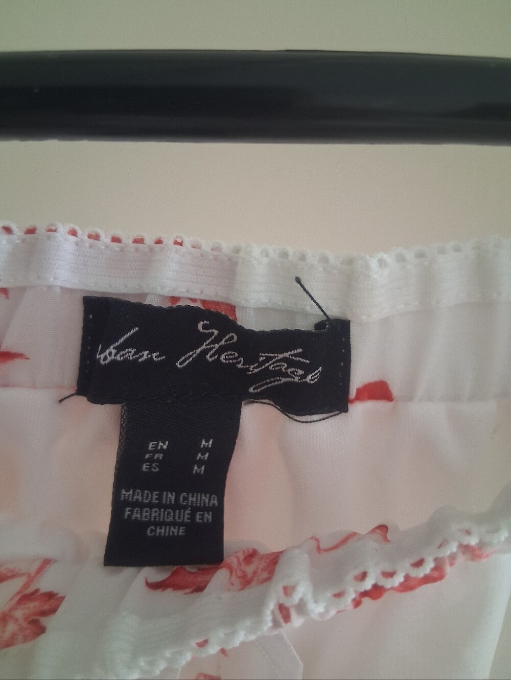 Cute Floral Ruffled Shorts - Picture 2 of 5